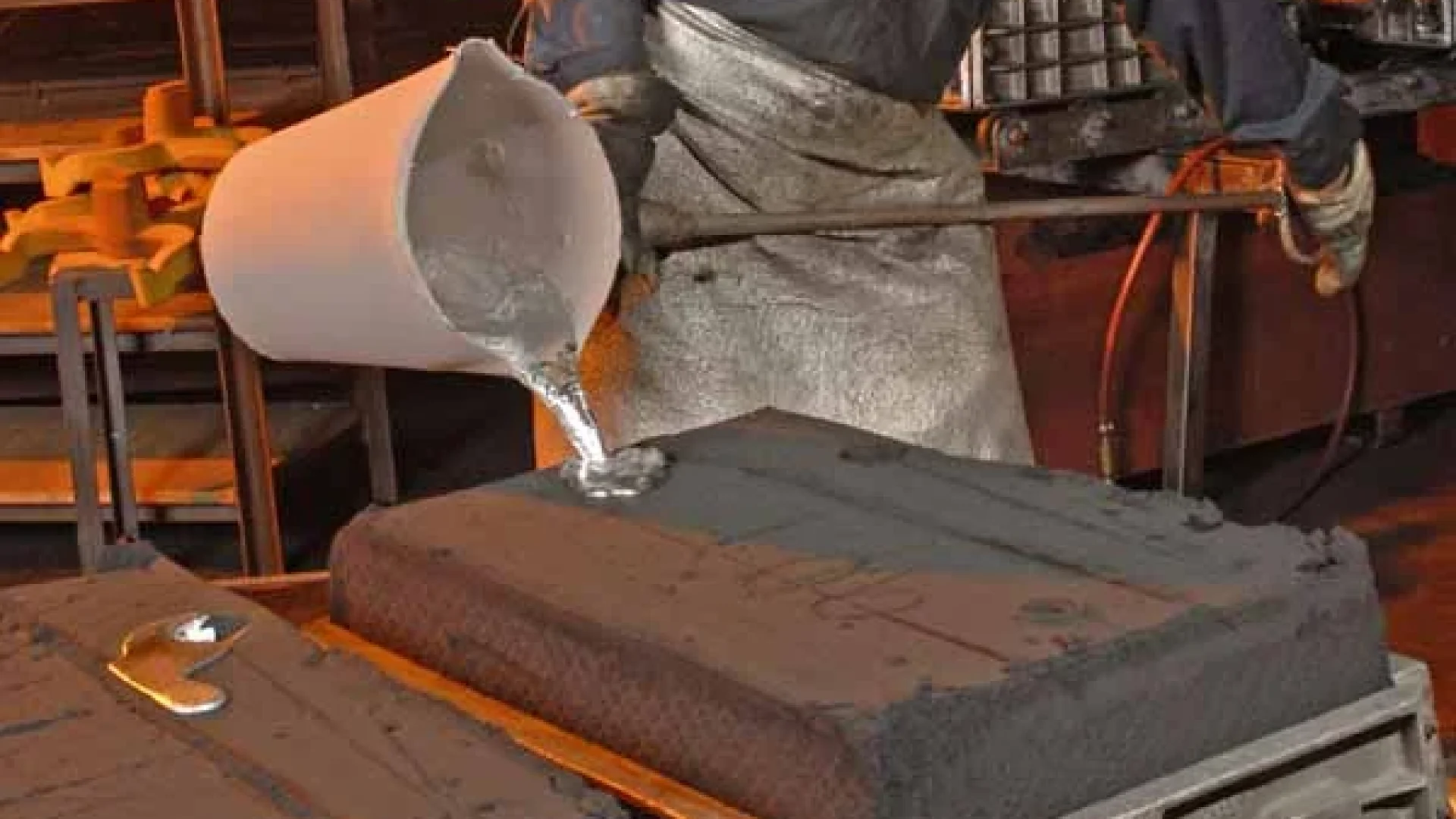 712c0a79d36b966dffe6af366e72d04d2b703f89